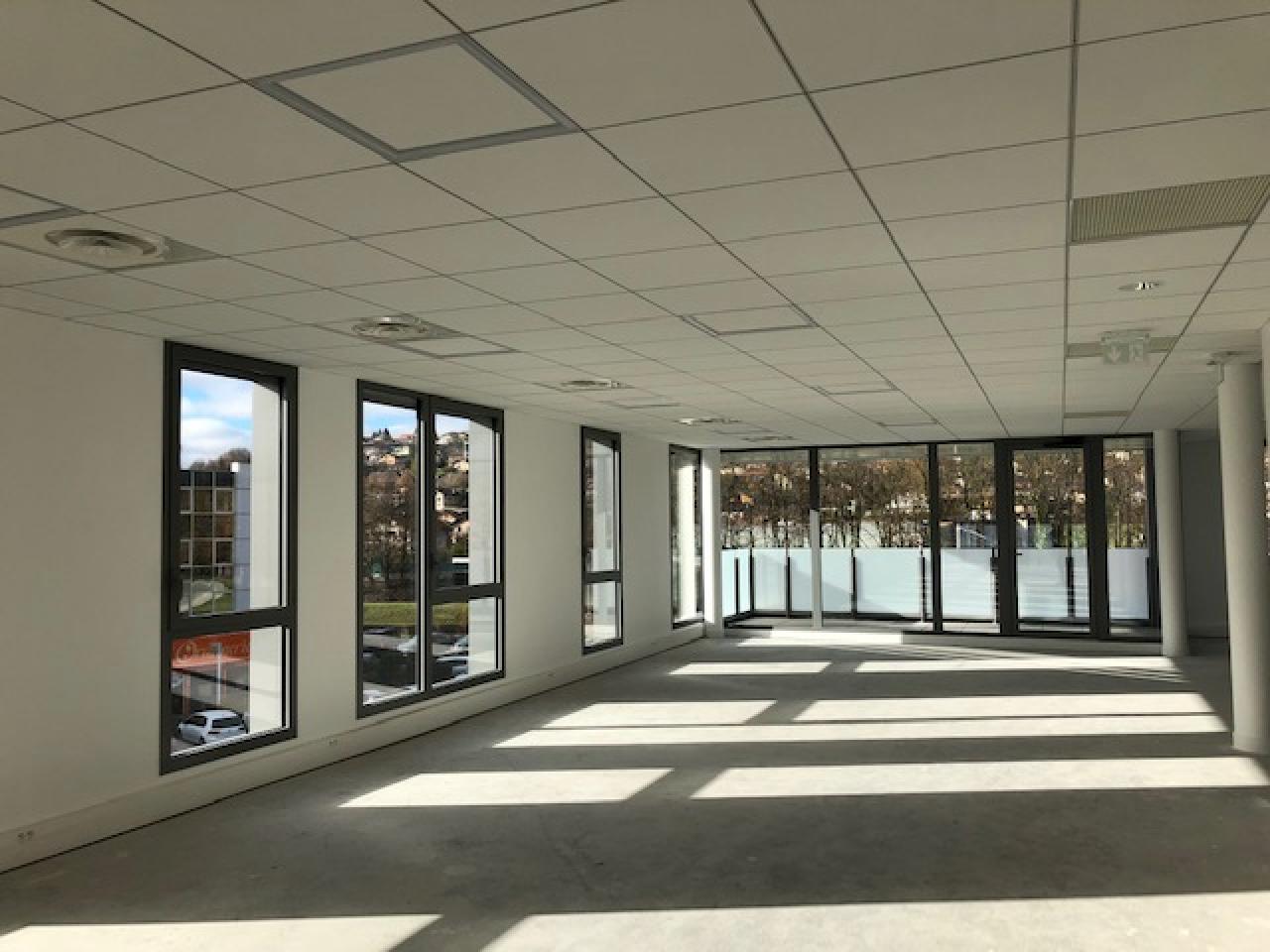 Bureau Poisy 163m² Location bureau Poisy Haute-Savoie OLBUR2427291 2